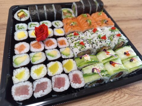 Silvestrovský Party box (52ks sushi) #1315